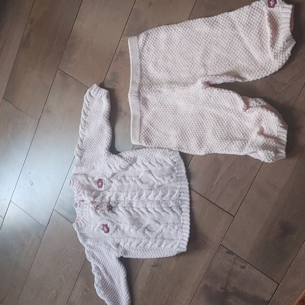 Dylan and Abby baby girl outfit size 0-3‎ months Pink
